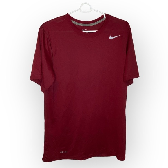 Nike Dri Fit maroon burgundy work out top M men’s athletic athleisure gym shirt - Picture 1 of 5